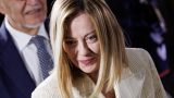 Caso Almasri: Meloni denuncia che l’indagine su di lei danneggia l’Italia e la frustra