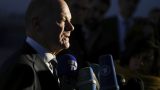 Scholz svela la posizione dell’UE sull’Ucraina: un futuro di pace senza condizioni per Kiev con il supporto degli Stati Uniti