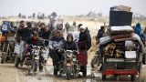 Yasser, insegnante di lingua dei segni a Gaza, risponde a Trump: la determinazione di resistere nella propria casa