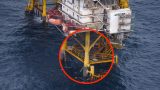 Migranti in difficoltà su piattaforma petrolifera, Sea Watch chiede intervento Ue