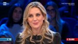 Francesca dell’Emilia Romagna incinta vince 20mila euro ad Affari Tuoi