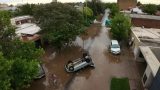 Inondazioni in argentina: 16 morti e sorelline disperse a bahia blanca