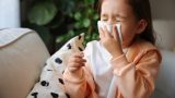 Abitudini per alleviare le allergie nei bambini in primavera