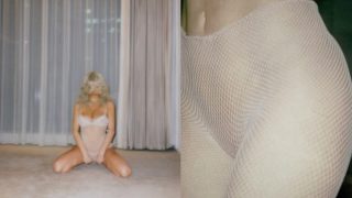 Bianca censori sfoggia parrucca bionda e micro abito nudo nelle nuove foto di Kanye West