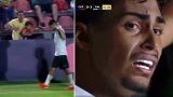 Giocatore del palmeiras crolla in lacrime dopo i gesti offensivi di un tifoso con il figlio