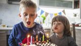 Compleanno: lo strano invito che ha scioccato mio figlio