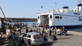 Porto di pozzuoli e bradisismo: nuove pedane galleggianti per i traghetti