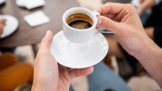 Caffè: quanti berne al giorno secondo la gastroenterologa