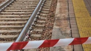 Frana in valchiavenna blocca la circolazione dei treni