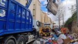 Rimozione rifiuti al campo nomadi di via del Riposo, blitz della polizia locale