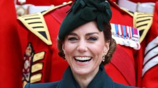 Kate Middleton svela il messaggio per Lady D durante un’apparizione pubblica