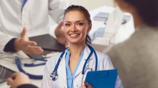 Guadagni inattesi dei medici di base: scopri la cifra choc